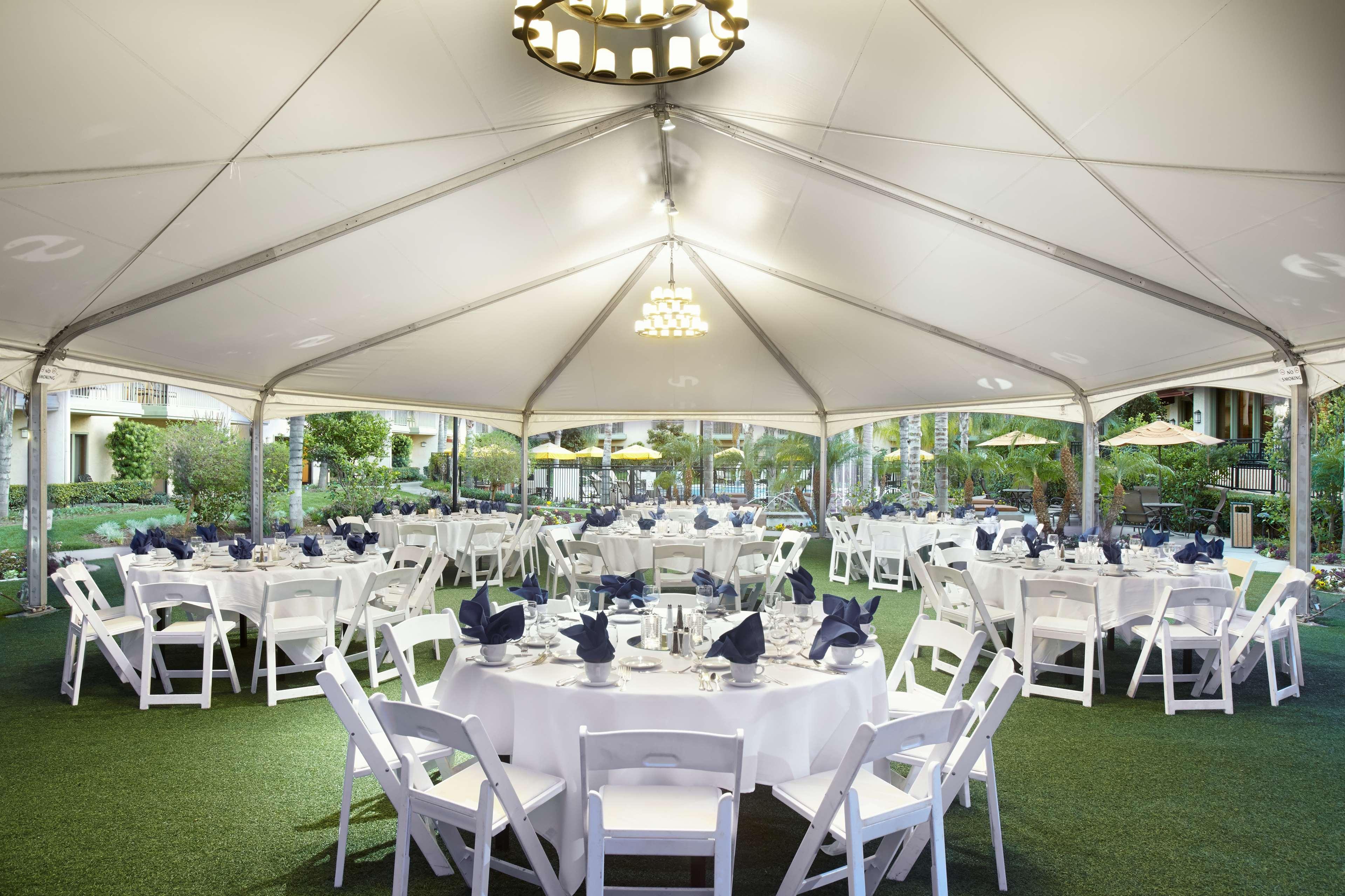 Doubletree By Hilton Ontario Airport Hotel Exterior foto