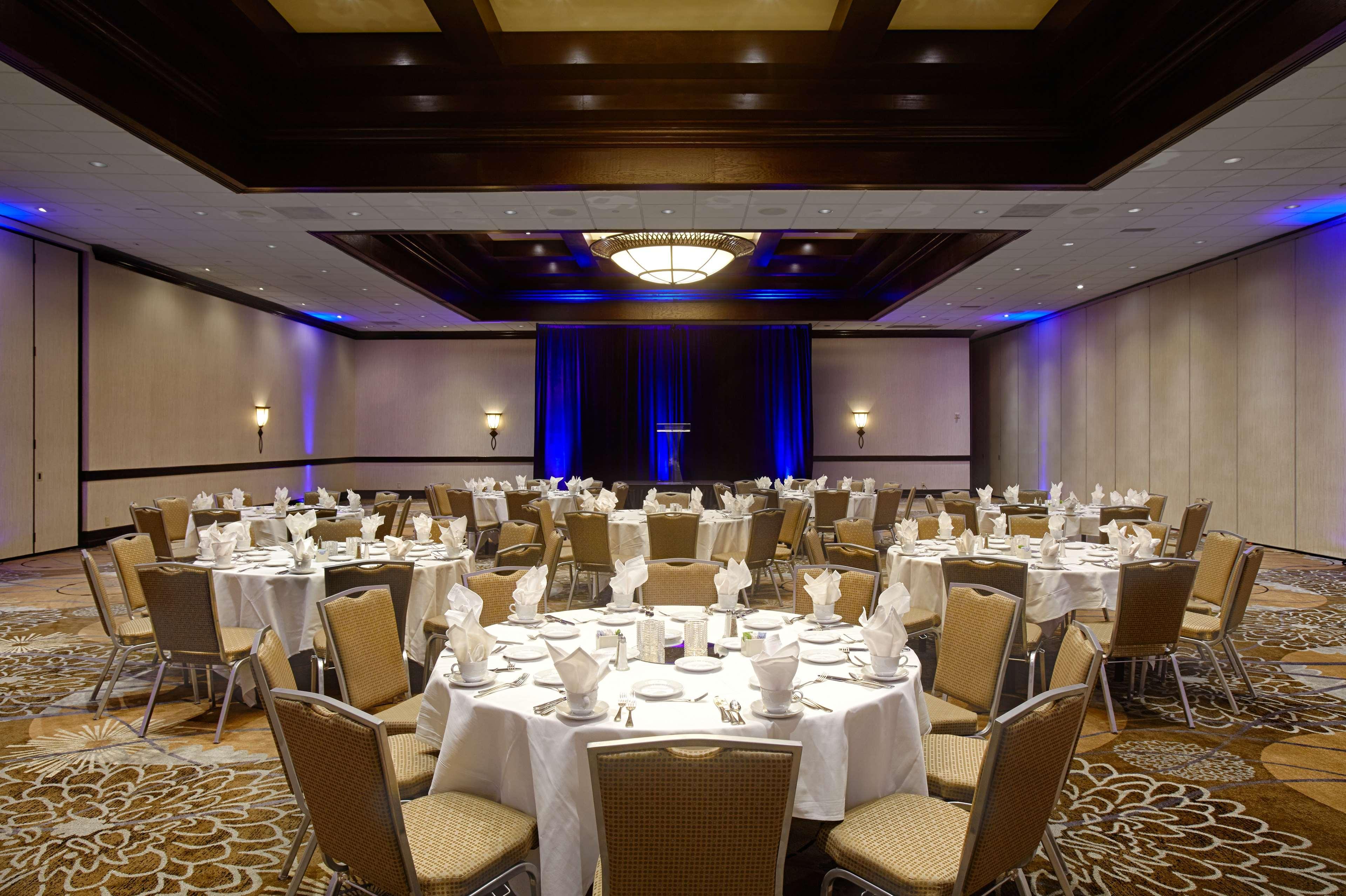 Doubletree By Hilton Ontario Airport Hotel Exterior foto