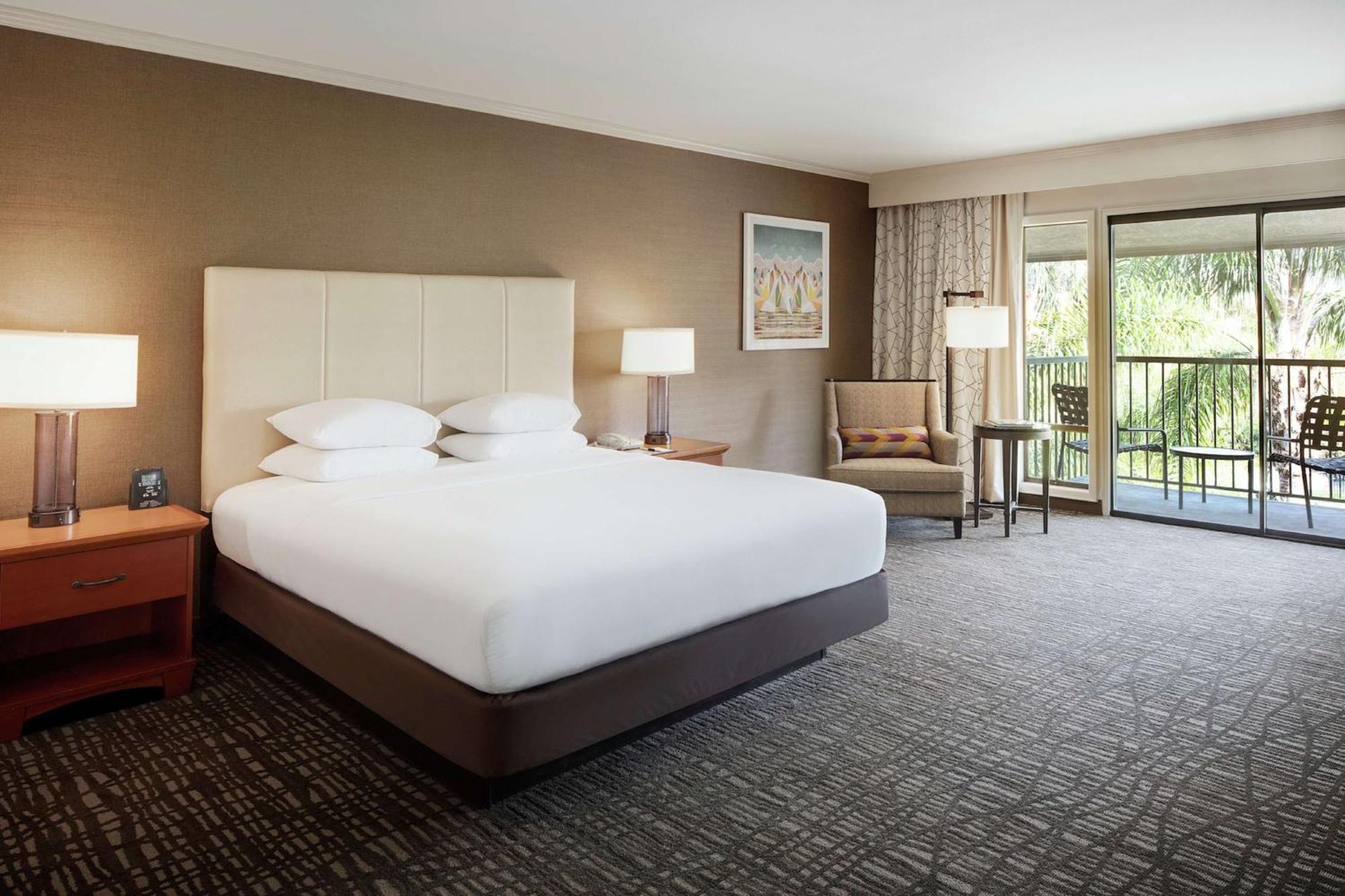 Doubletree By Hilton Ontario Airport Hotel Exterior foto