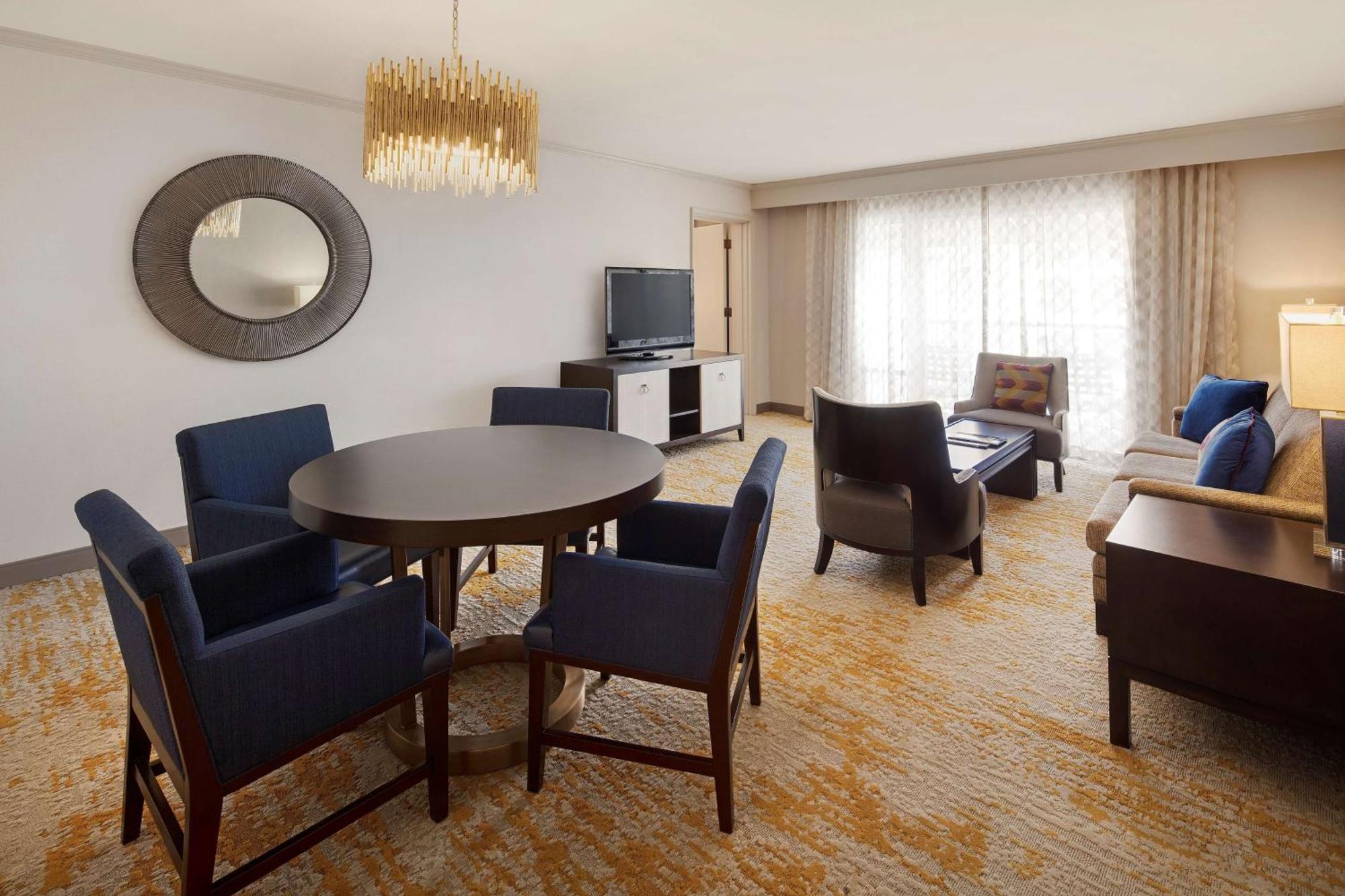 Doubletree By Hilton Ontario Airport Hotel Exterior foto